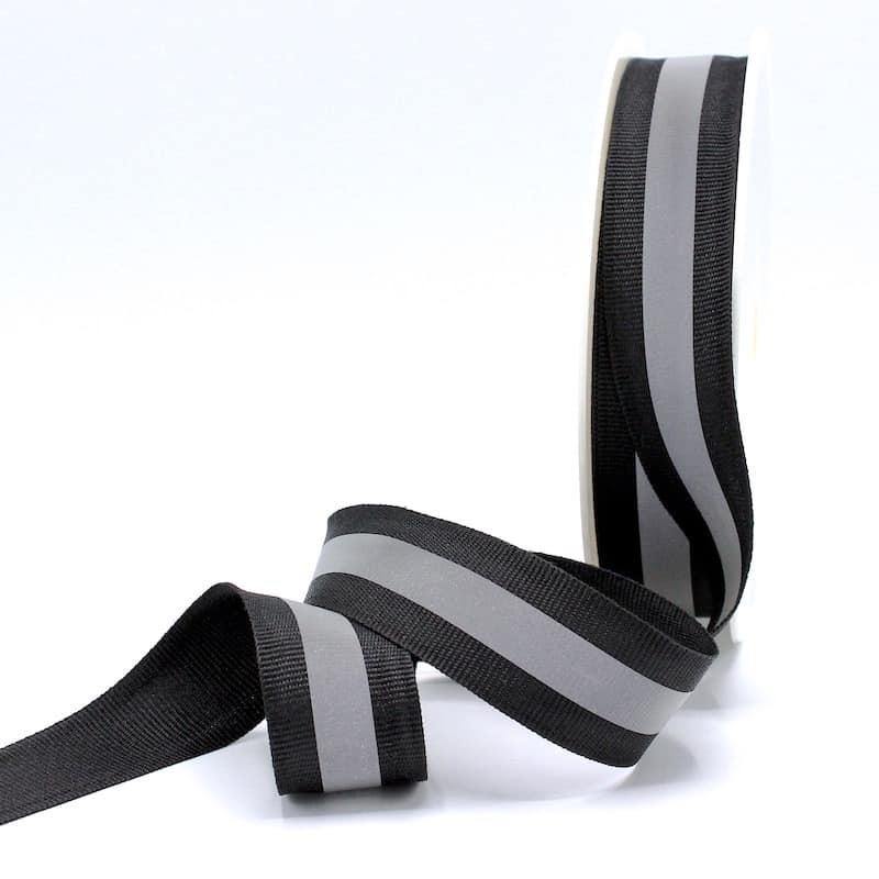 Reflective ribbon tape